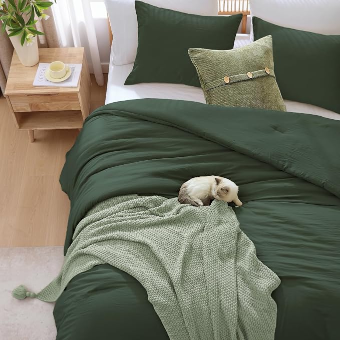 WRENSONGE Full Size Comforter Sets - Image 7