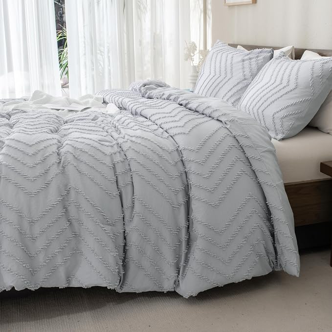 Andency Silver Grey Comforter Set - Image 3