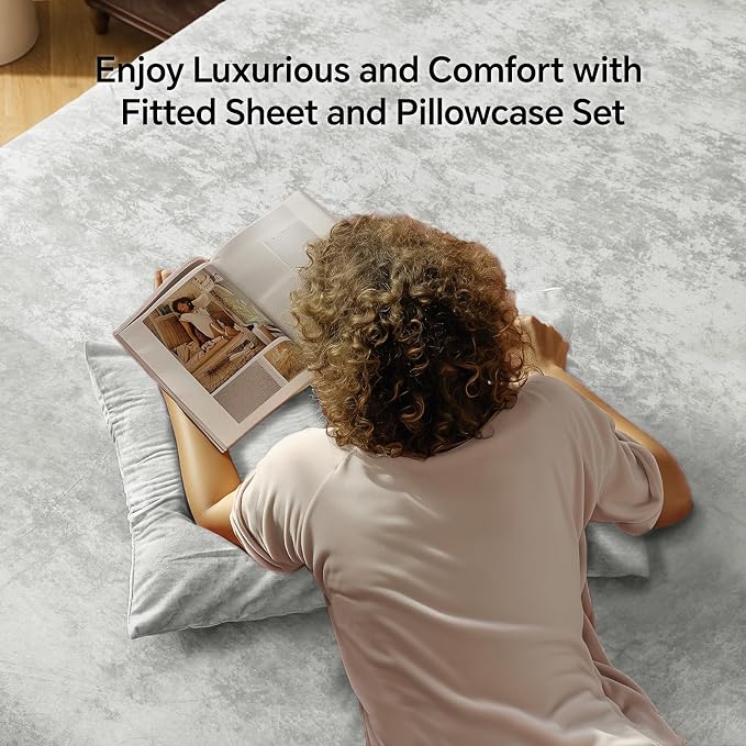 BEDELITE Velvet Fitted Sheet and Pillowcase Set, Luxury Soft Fuzzy Bottom Sheet - Image 2