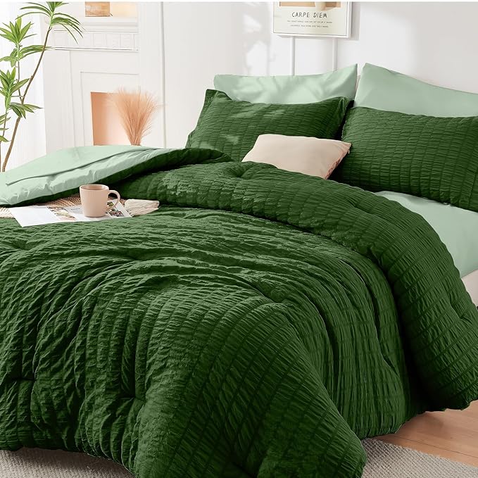 HYMOKEGE Dark Green/Sage Green King Size Comforter Set Seersucker 7 Pieces by HYMOKEGE