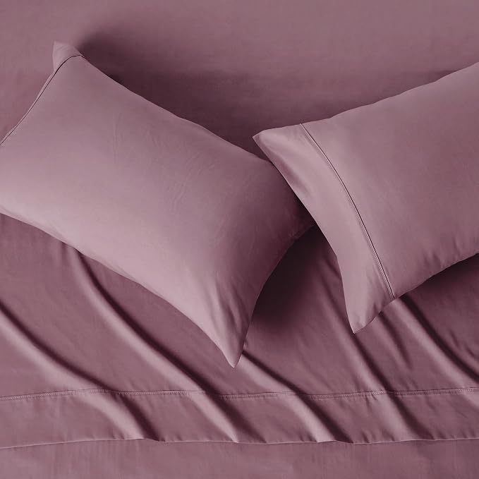 Amazon Basics Lightweight Microfiber 4-Piece Bed Sheet Set - Image 3