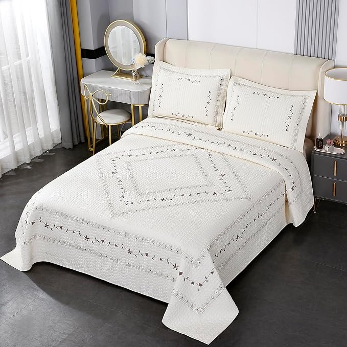 ROOMLIFE Quilt Set King Size 3D Floral Embroidery Pattern 3-Piece Cotton by ROOMLIFE