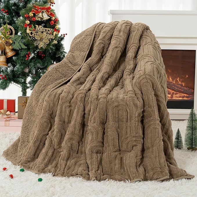 Cottonblue Jacquard Weighted Blanket - Image 9