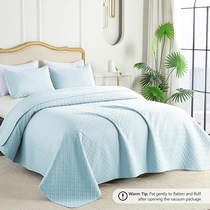 FLYMME Quilts King Size, Lightweight Sky Blue Bedspreads, Basket Weave Pattern - Image 2