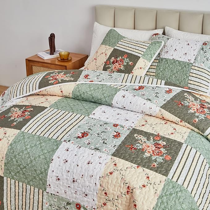 Patchwork Quilt Set Full/Queen Size, 3 Pieces Green Floral Plaid Summer - Image 4