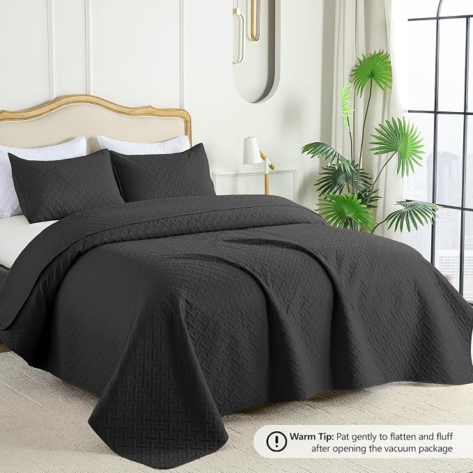 FLYMME Black Twin Quilt Bedding Set Thin Lightweight Bedspreads, Modern Style - Image 2