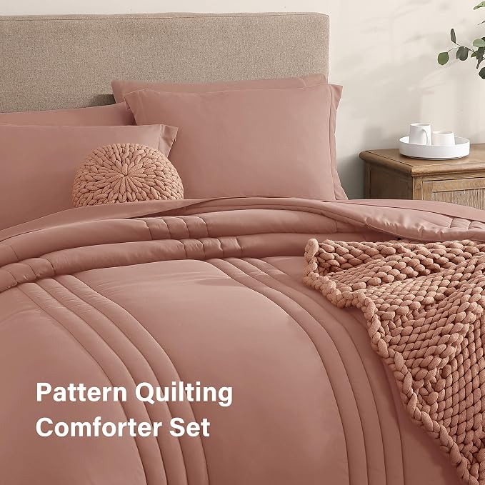 Monbix Full Comforter Set - Image 3