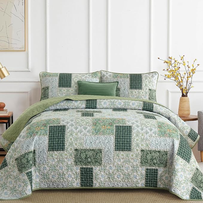 Xruibed Patchwork Quilt Set Queen Size 3 Pieces Green Floral Plaid Bedspread by Xruibed