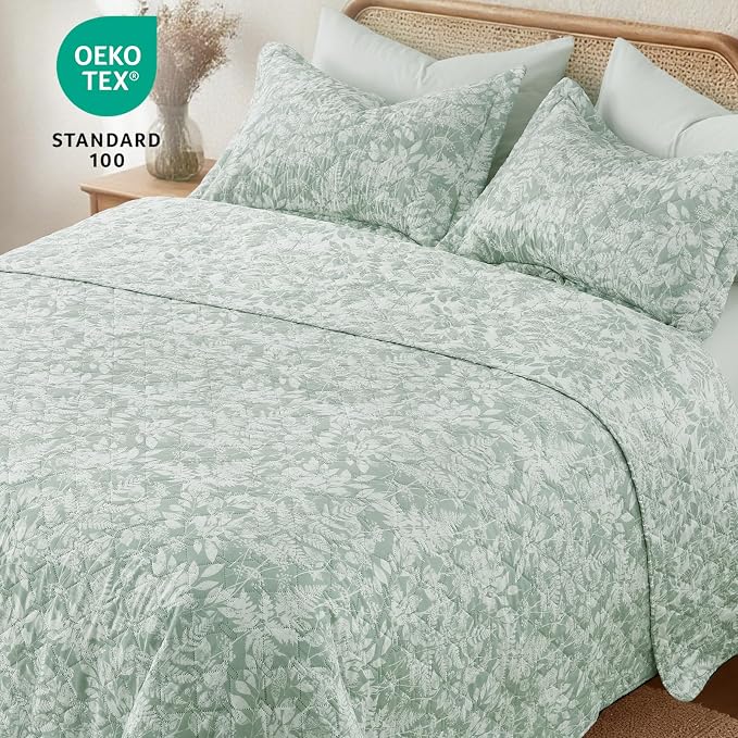 GOONE XL Queen Quilt Set 90x96 Inches, Sage Green Leaf Botanical Boho Bedspread - Image 3