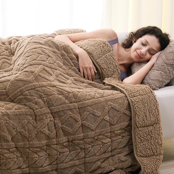 Cottonblue Weighted Blanket 15lbs Queen Size - Image 7