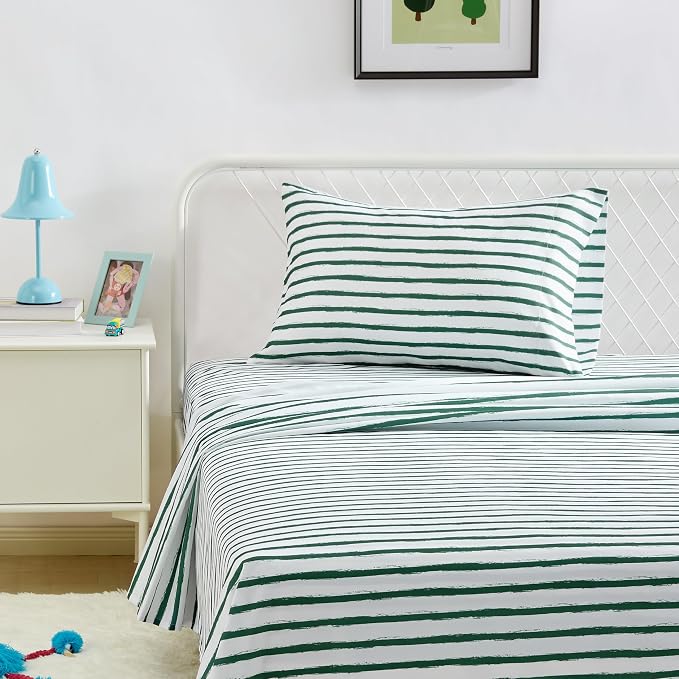 Amazon Basics Kid's Soft Easy-Wash Lightweight Microfiber 3-Piece Sheet Set - Image 6