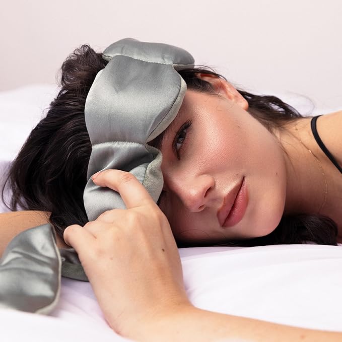 Nodpod Mineralized Silk Gentle Pressure Sleep Mask - Image 4