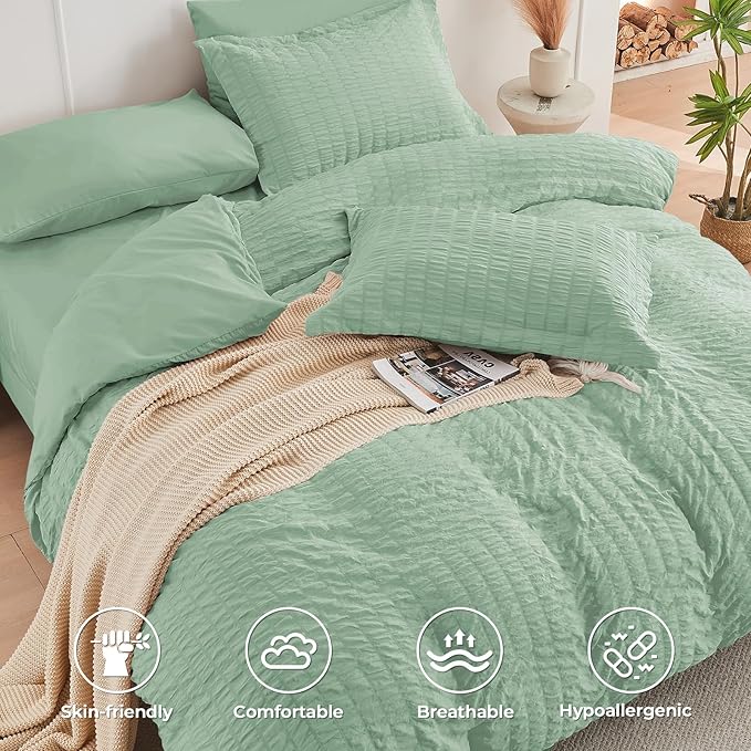HYMOKEGE Sage Green Duvet Cover Queen Size, Ultra Soft 3-Piece Seersucker Duvet - Image 2