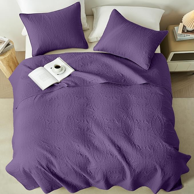 akkialla Purple King/Cal King Quilt Set, Ultrasonic Lightweight Bedspread - Image 3