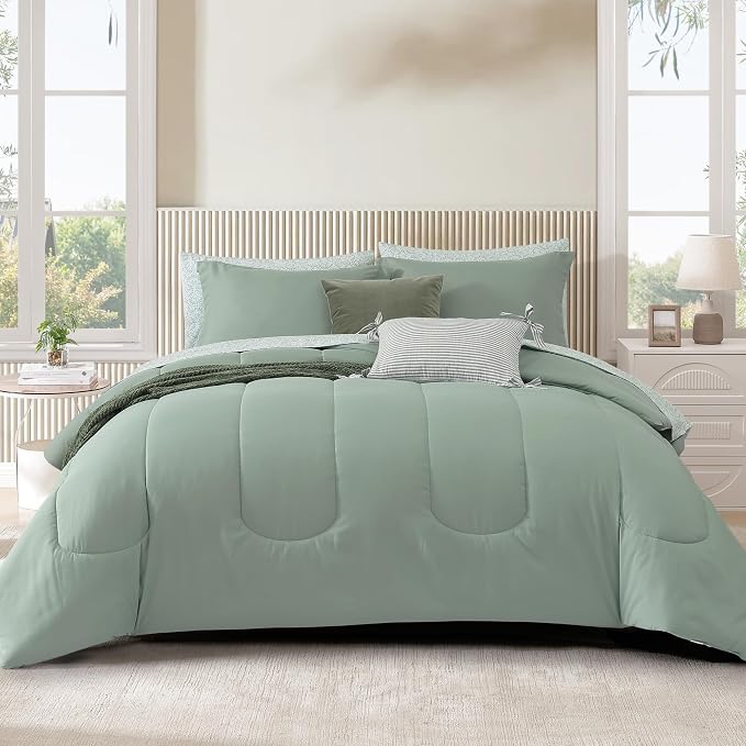 Monbix Queen Comforter Set by Monbix