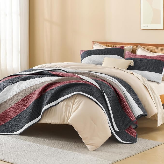 Litanika Quilt King Size Black and Red, Stripe Patchwork Summer Bedspread - Image 4