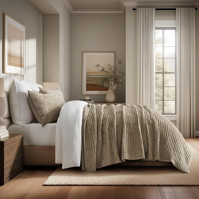 EVERGRACE Velvet Quilt Set Queen Size, Luxurious Soft Striped Channel Bedding - Image 2