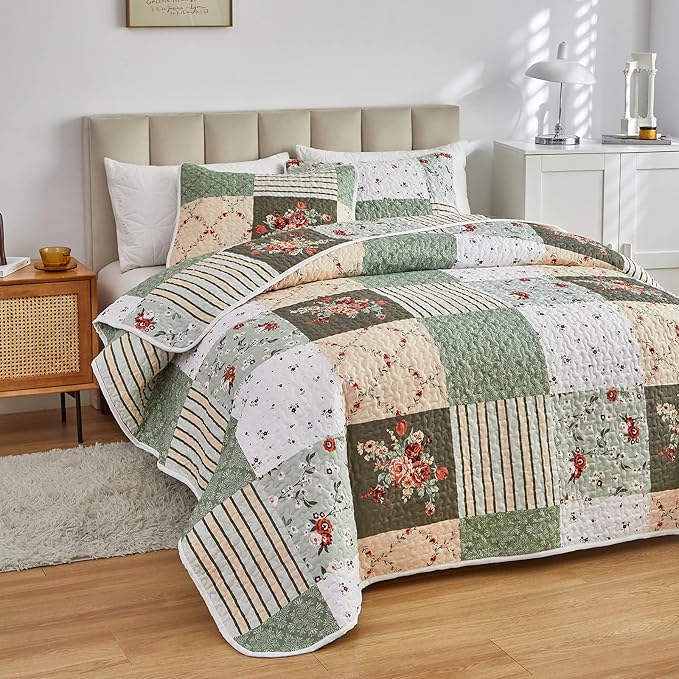 Patchwork Quilt Set Twin Size, 2 Pieces Green White Floral Plaid Design Summer - Image 2
