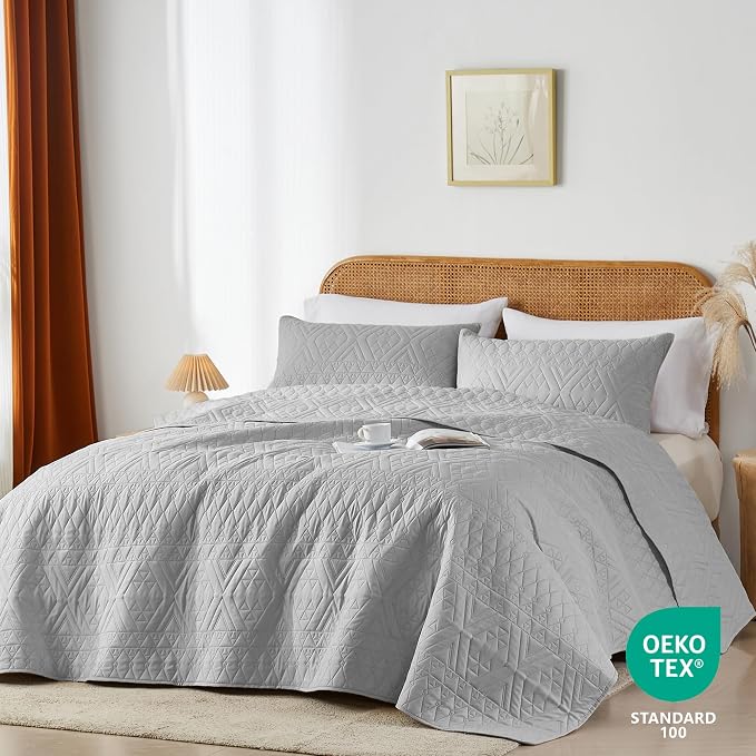 akkialla Full/Queen Size Quilt Bedding Set, Light Grey Lightweight Microfiber - Image 2