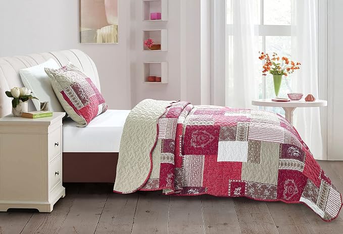 Brilliant Sunshine Burgundy Heart Love, Floral and Lace Patchwork, 2-Piece - Image 2