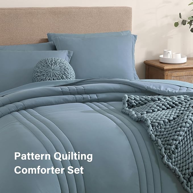 Monbix Queen Comforter Set - Image 3