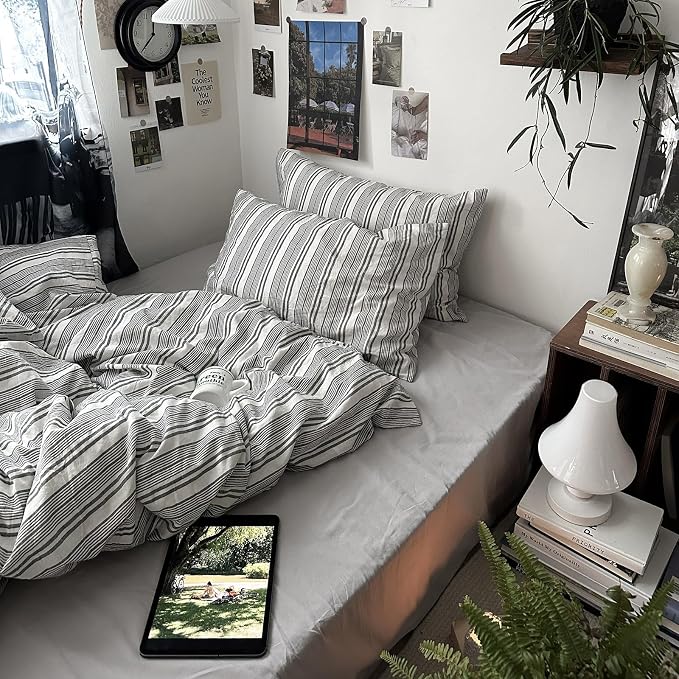 mixinni Vintage Gray & White Striped Duvet Cover Set - Image 7