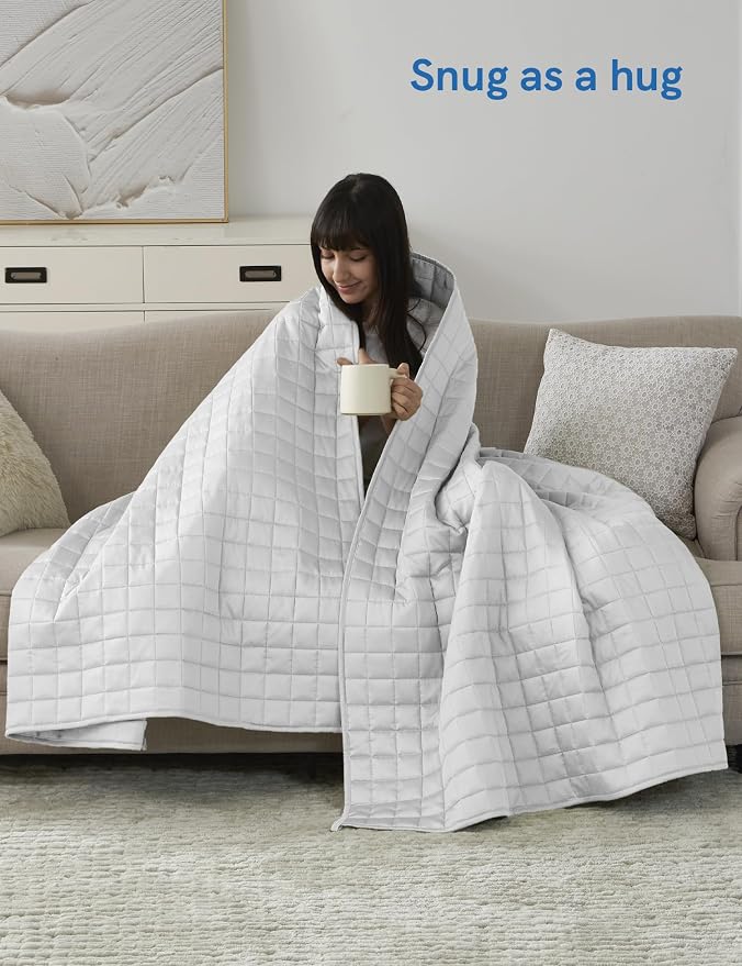 YnM Exclusive Cooling Weighted Blanket - Image 4