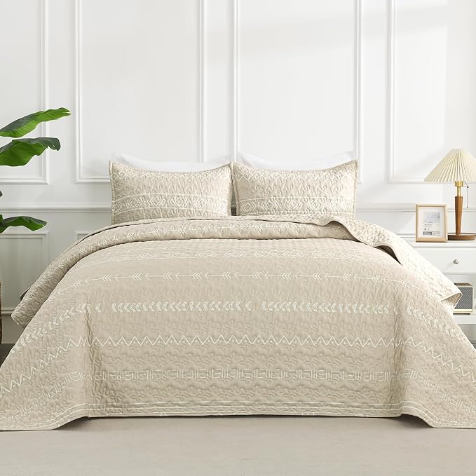 Andency Beige Twin Quilt Set, 2 Pieces Boho Lightweight Soft Striped Bedspread by Andency
