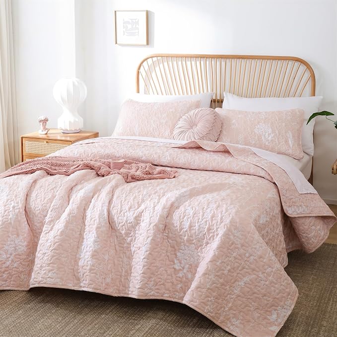 JANZAA Quilts Queen Size Blush Quilt Botanical by JANZAA