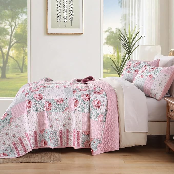 Patchwork Quilt Set Queen Size, 3 Piece Soft Microfiber Reversible Pink Grey - Image 3