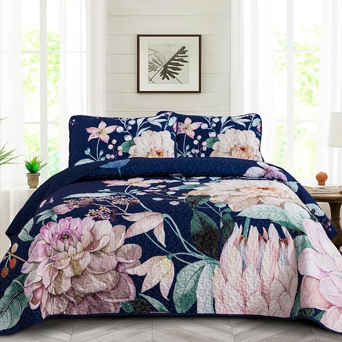 Drucon Floral Quilt Queen Size by DRUCON