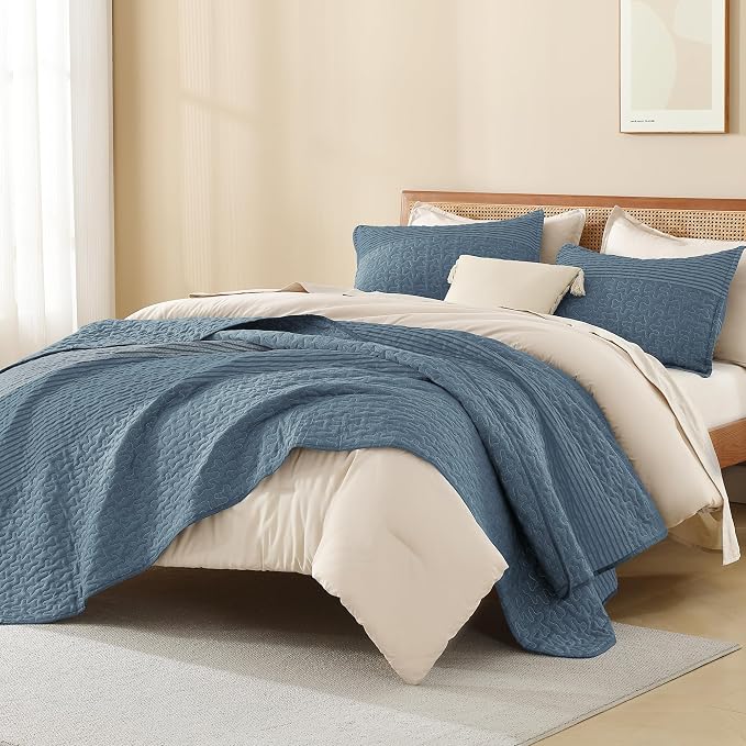 Litanika Oversized Queen Quilt Set Blue Linen, 98x98 Stripe Bedspread Coverlet - Image 4