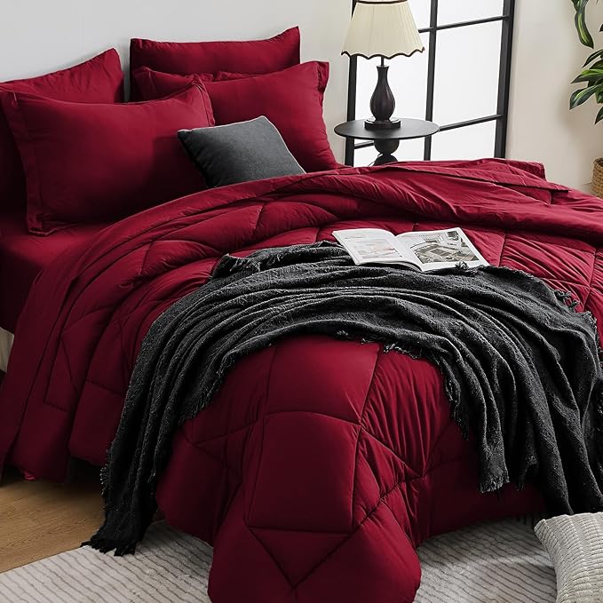 HEVUMYI Red Full Comforter Set by HEVUMYI