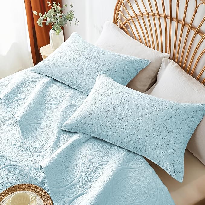 WURUIBO Sky Blue Quilt Set Twin Size, Embossing Microfiber Bedspreads - Image 3