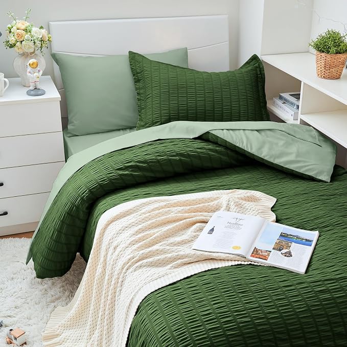 HYMOKEGE Dark Green/Sage Green Twin XL Comforter Set Seersucker 5 Pieces - Image 2