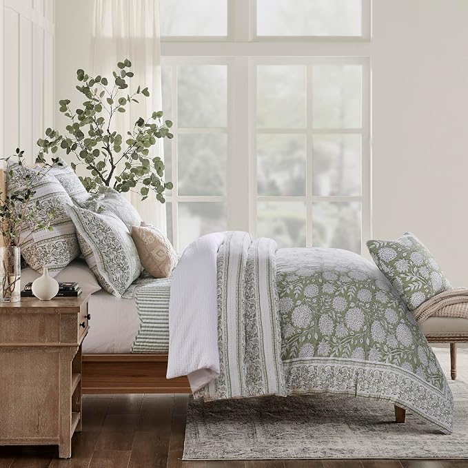 Levtex Home Adare Sage Reversible King Duvet Cover Set - Image 3