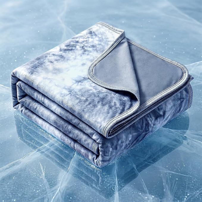 Topcee Cooling Throw Blanket for Hot Sleepers, Arc-Chill Q-Max >0.5 Cool Fiber by Topcee%E2%80%94ForYourGoodSleep