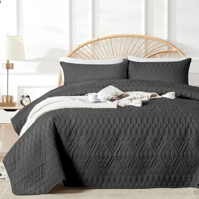 akkialla Full/Queen Size Quilt Bedding Set, Modern Style Geoetric Pattern by akkialla