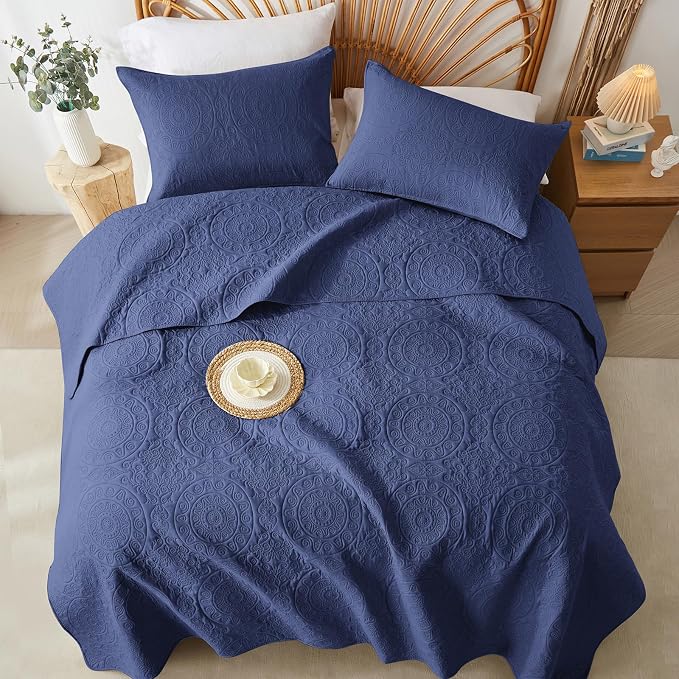 WURUIBO Navy Blue Quilt Set Queen Size, Embossing Microfiber Full Bedspreads - Image 8