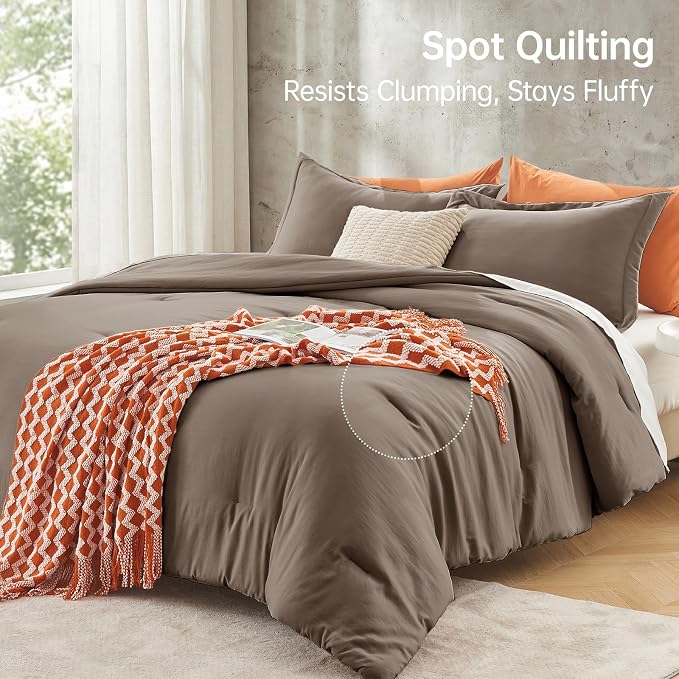 MUXHOMO King Size Comforter Set, All Season Ultra Soft Down Alternative Bedding - Image 5