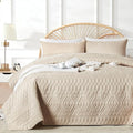 akkialla Twin Size Quilt Bedding Set, Modern Style Geoetric Pattern Coverlet Set by akkialla