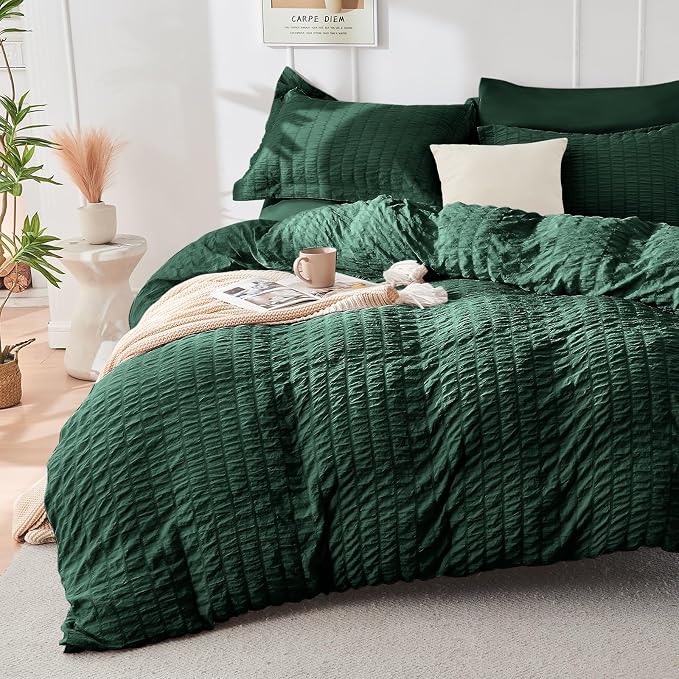 HYMOKEGE Emerald Green Queen Comforter Set Seersucker 7 Pieces, All Season - Image 2