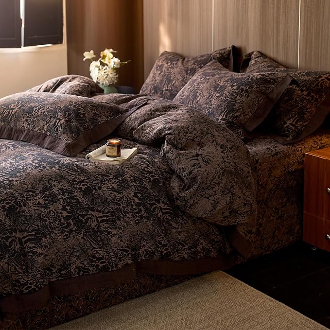 mixinni Duvet Cover Set Queen, Vintage Opulence Yarn-Dyed Jacquard Double-Layer - Image 8