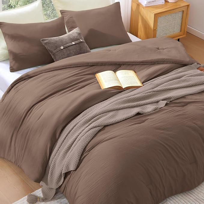 WRENSONGE Full Size Comforter Sets - Image 3