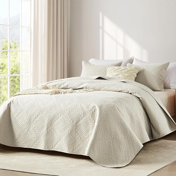 FLYMME Full Queen Quilt Bedding Set, Lightweight Beige White Bedspreads - Image 2