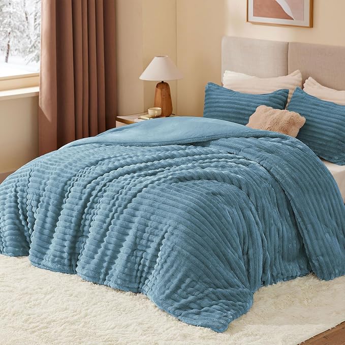 BEDELITE Fleece Oversized Queen Comforter Set -Super Soft & Warm Fluffy Blue - Image 2