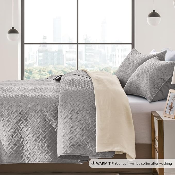 FLYMME Light Grey Twin Quilt Bedding Set Thin Lightweight Bedspreads, Soft - Image 4