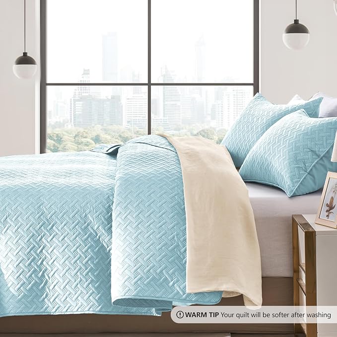 FLYMME Quilts King Size, Lightweight Sky Blue Bedspreads, Basket Weave Pattern - Image 3