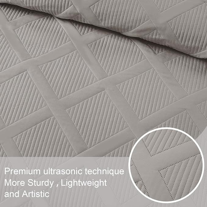Exclusivo Mezcla Quilt Set Twin Size, 2 Pieces Light Grey Twin Quilt Bedding Set - Image 4