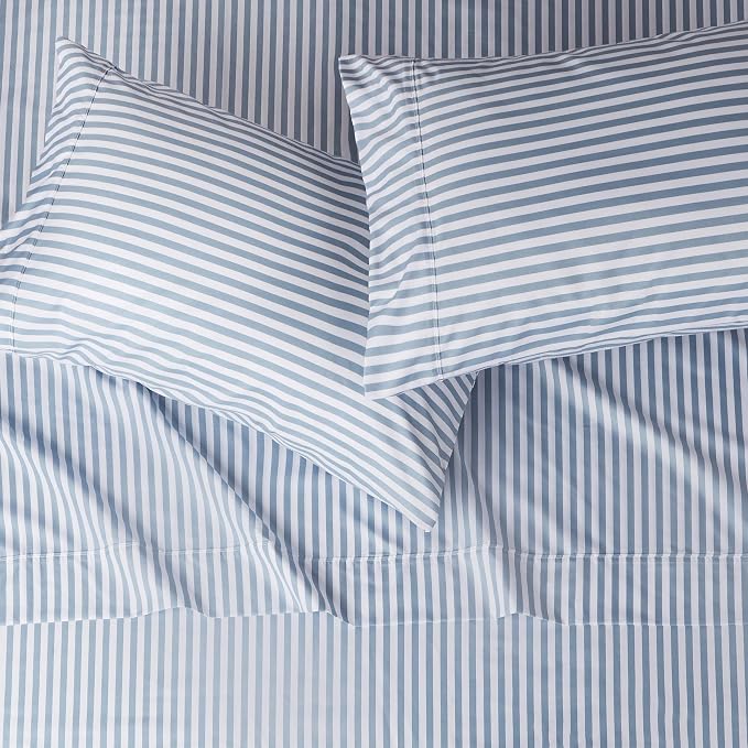 Amazon Basics Lightweight Breathable Super Soft Microfiber 4 Piece Bed Sheet Set - Image 3